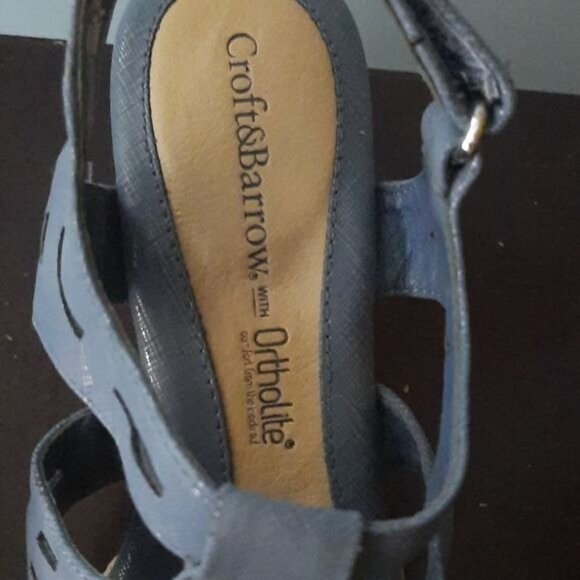 Croft & Barrow with Ortholite Wedge Heel Strap Back Open Toe Sandal Size 7M. - Picture 4 of 7